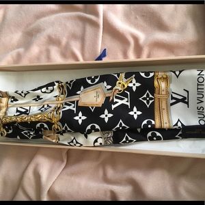Louis Vuitton bandeau silk headband